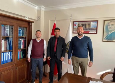 Anadolu ÜPAK A.Ş Genel Müdürü Ali Cem SUCA Bey borsamıza ziyarette bulunmuşlardır. - 2