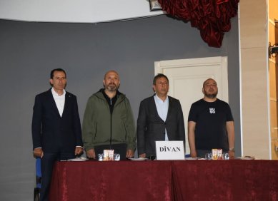 Kurucuları arasında bulunduğum, 2005 yılında hayata geçirdiğimiz Ankara İli ve İlçeleri Kırmızı Et Üreticileri Birliği’nin genel kuruluna divan başkanı olarak katıldım. 