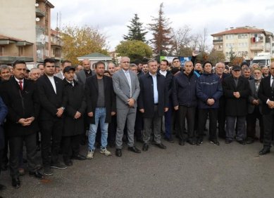 Ömürdede Camii ve Gençlik Merkezi inşaatının temel atma töreni gerçekleşmiştir.Çubuk Ticaret Borsası olarak katılım sağlanmıştır. - 1