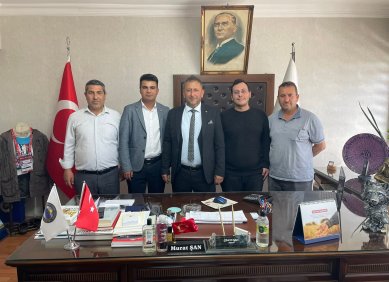 Yönetim Kurulu Başkanımız Murat ŞAN, İlçe Kaymakamlığımızda Kurban Bayramı münasebetiyle gerçekleştirilen bayramlaşma merasimine katıldı.