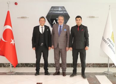 Yönetim Kurulu Başkanımız Murat ŞAN ve Genel Sekreterimiz İbrahim ÖZDEMİR, Ankara Ticaret Borsası Yönetim Kurulu Başkanı Faik YAVUZ'u makamında ziyaret etti.